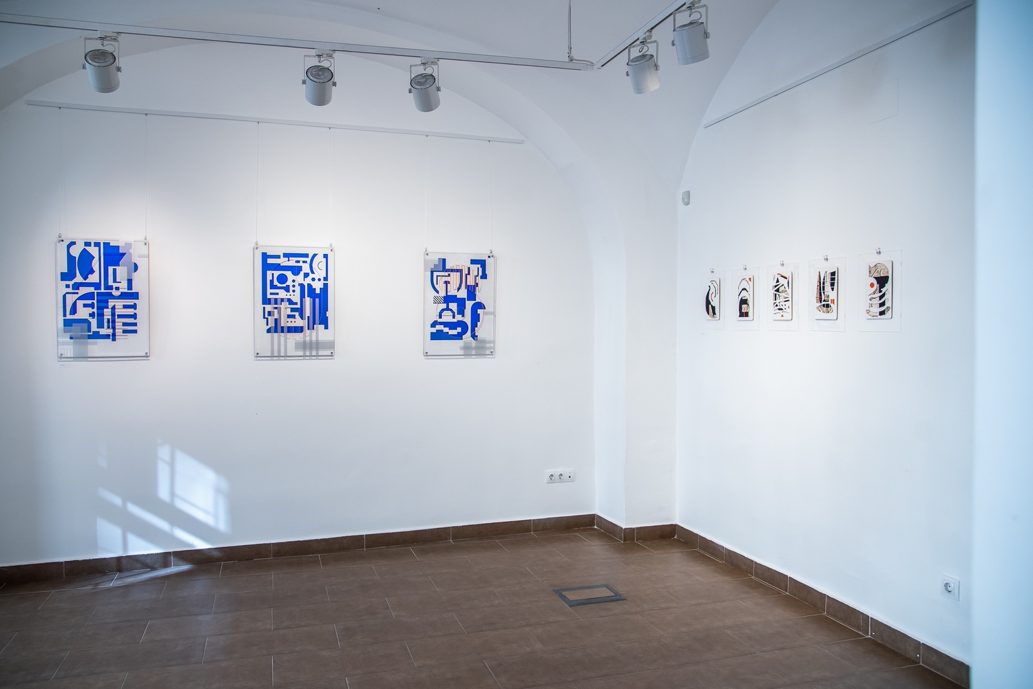 Tactile%20whiteness%20exhibition%20Budapest_2024_13_Andrea-Brittnek_Photo%20by%20Loos%20Panna%20-%201500x1001px.jpg