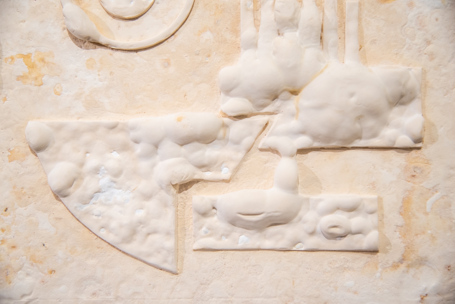 Tactile%20whiteness%20exhibition%20Budapest_2024_27_Andrea-Brittnek_Photo%20by%20Loos%20Panna%20-%201500x1001px.jpg